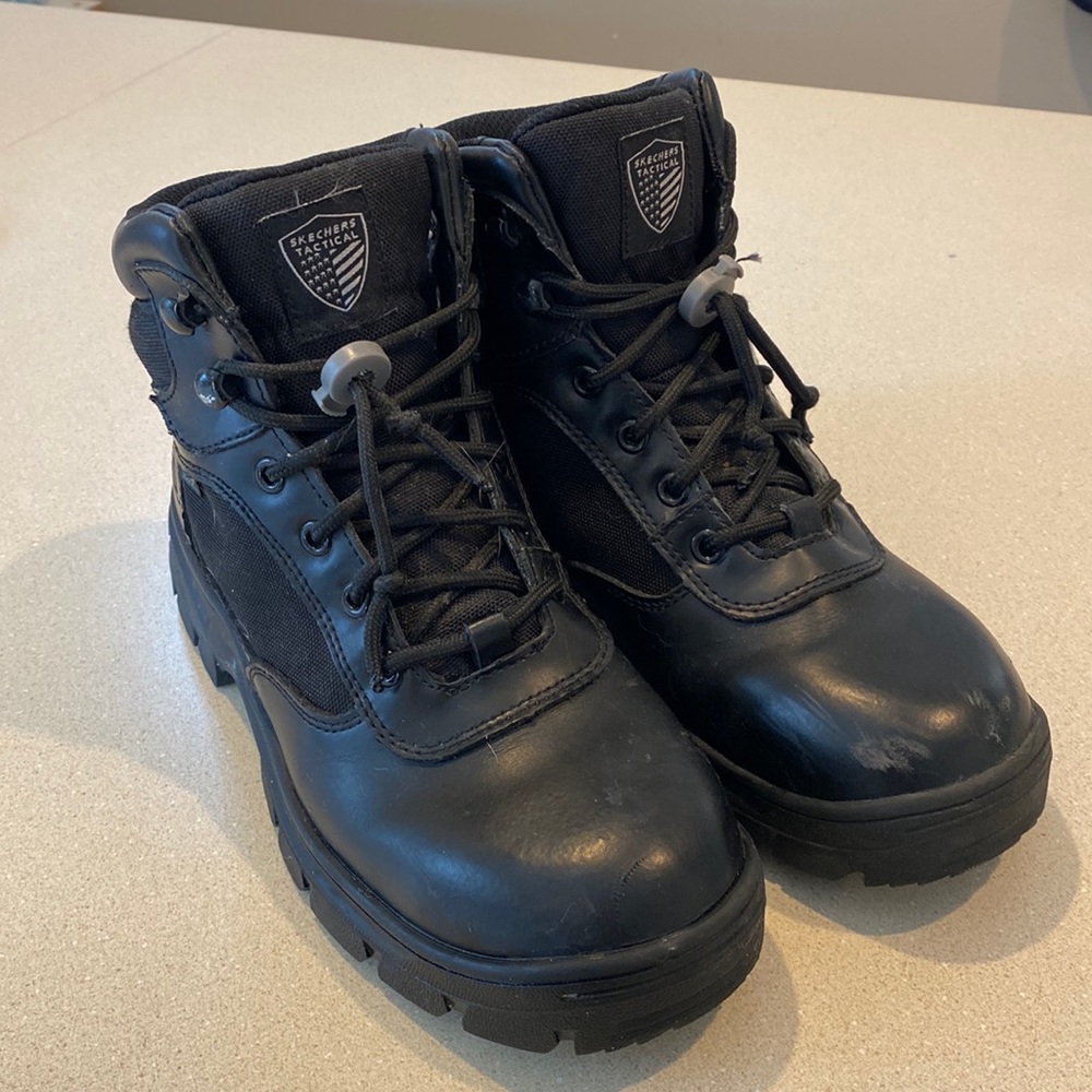 Skechers Tactical Waterproof Boots Men’s 7.5